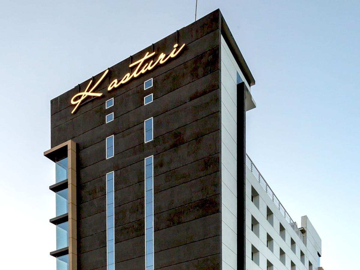Hotel Kasturi Orchid Pāl Exteriör bild